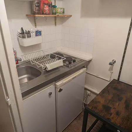Calme Et Lumineux A Notre-dame Apartment